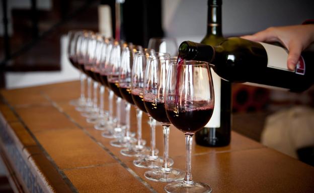 Absuelto después de etiquetar sin permiso vinos de la Ribera del Duero en Granada