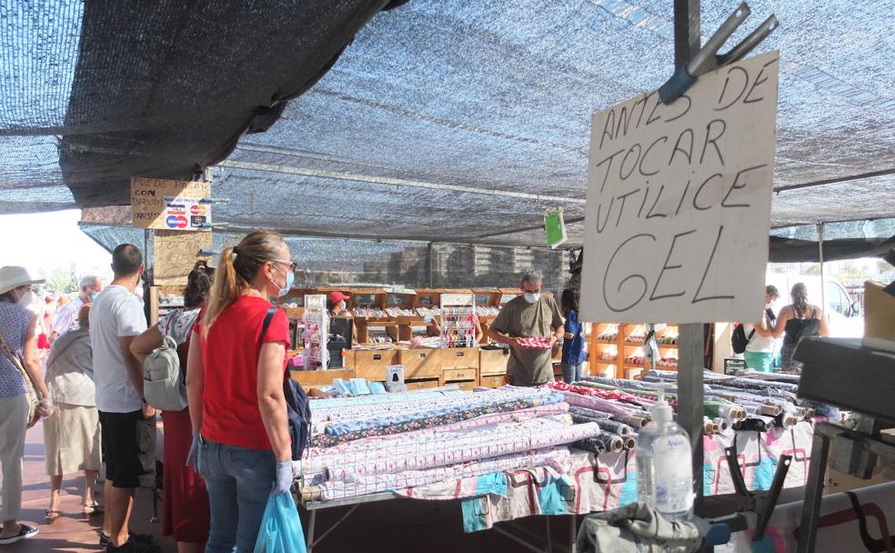 La crisis hunde a los mercadillos