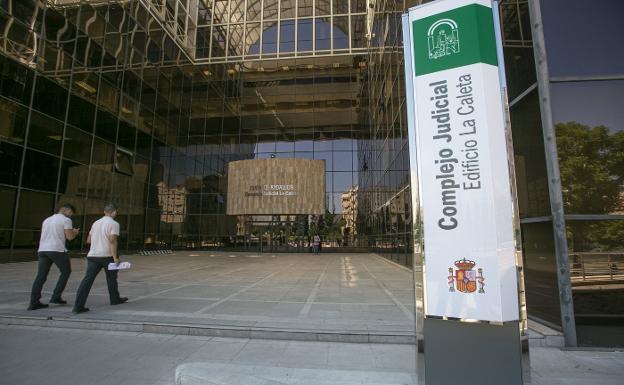 Licitan la reforma de 3 plantas ahora vacías para ampliar juzgados de Granada