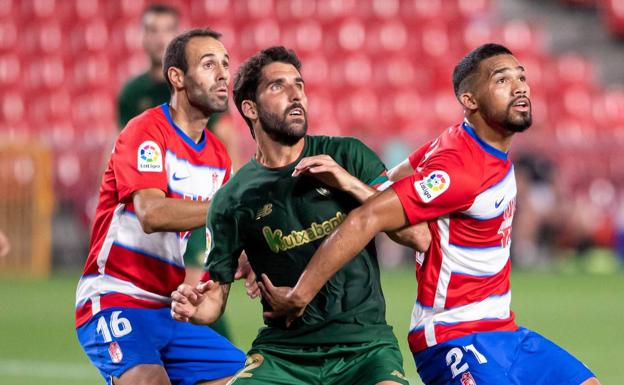 La RFEF transmite a LaLiga que no se puede jugar el viernes