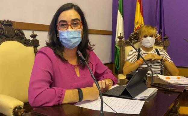 «El camino es este o cerramos el Ayuntamiento», afirma la edil de Hacienda al pedir otro préstamo