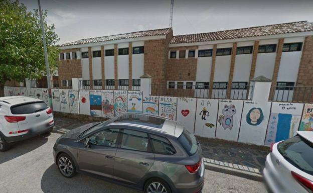Un caso de Covid en un docente del colegio de Baños de la Encina retrasa al día 15 la vuelta la cole