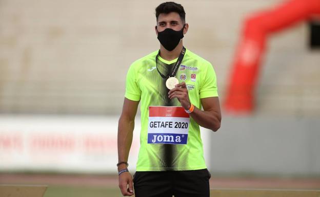 Dani Rodríguez, campeón de España de 200 metros lisos; Fontes, plata en 1.500