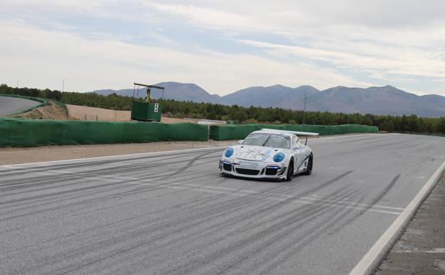 El Circuito de Guadix acoge un espectacular inicio del Andaluz de velocidad