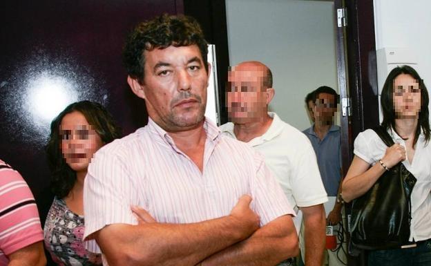 Detienen al exalcalde de Lújar por cultivar presuntamente marihuana en un barranco