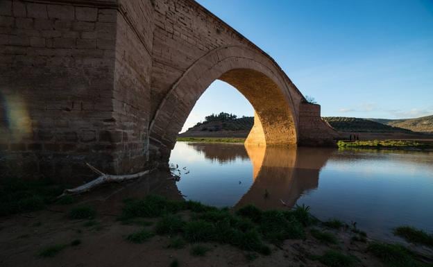 La Junta pide al Gobierno que salve el Puente de Ariza