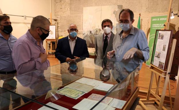 Una exposición recorre la historia del transporte de pasajeros en los pueblos y ciudades de la provincia