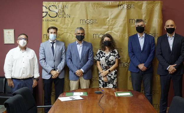 Cajamar y la Fundación Miguel García Sánchez impulsan el control biológico por conservación en frutas y hortalizas