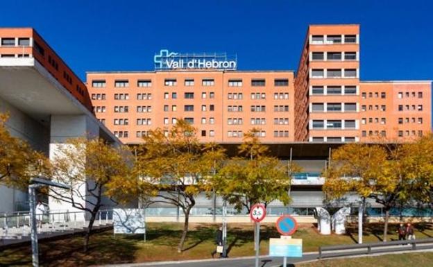 Un niño de 12 años grave por Covid-19, trasladado de Lleida a Barcelona