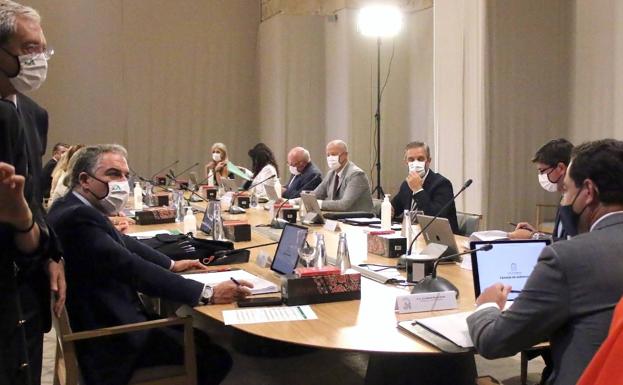 Entre «un plan Marshall» para Jaén y «propaganda y humo»