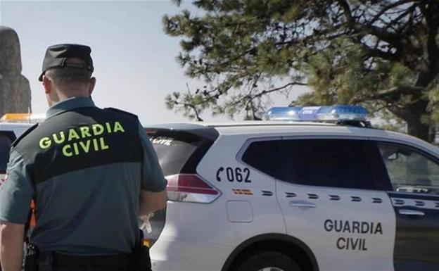 Cazado con droga tras saltarse un control de la Guardia Civil en Torredonjimeno