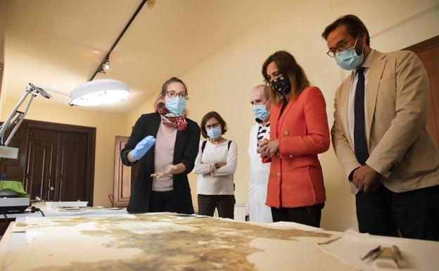 La Alhambra inicia la restauración de las pinturas murales del Maristán de Granada