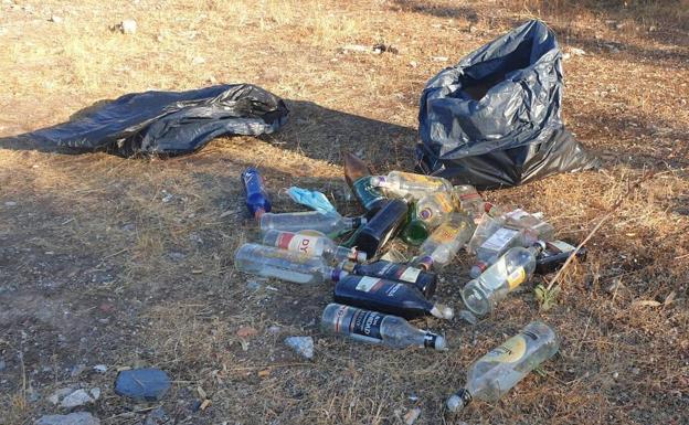 400 kilos de basura son recogidos en el entorno del Pozo de San Vicente