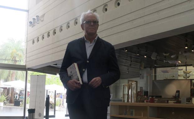 «Granada ha sufrido agresiones; por conservar tres lugares han perecido muchos otros»