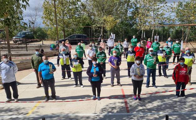 Dani Moreno y Lorena Gómez se imponen en Cazorla