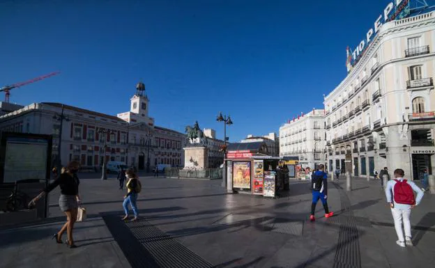 El Gobierno aprueba el estado de alarma e impone el cierre de Madrid