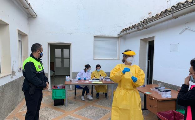 Los test masivos no dejan ni un solo positivo en Santo Tomé