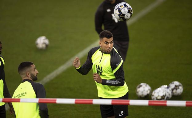 Quini, Vico y Azeez, fuera de la Europa League