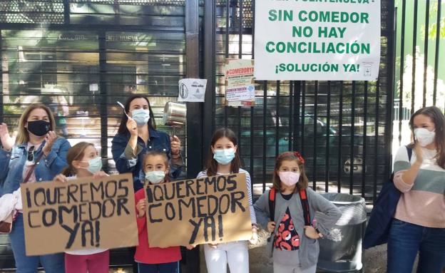 Educación estudia pagar más por los menús para encontrar catering a los nueve colegios que siguen sin comedor