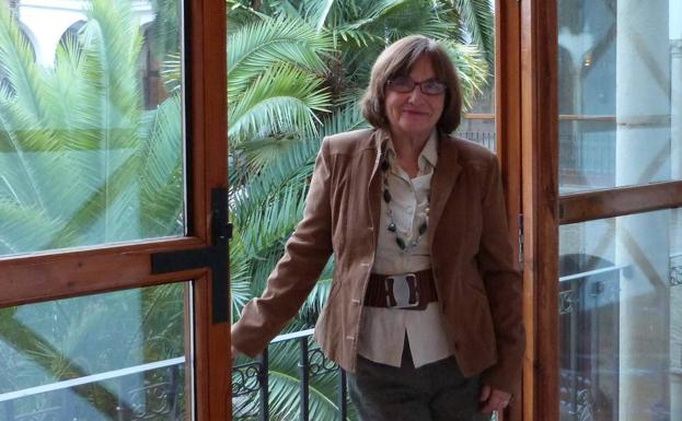 Adela Tarifa, reelegida directora del Instituto de Estudios Giennenses