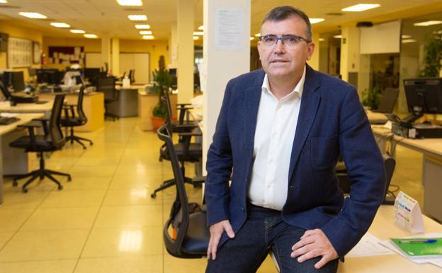 «Los ciudadanos se llevan una imagen negativa del Congreso. Lo que toca es ir todos juntos»