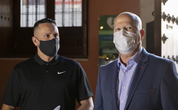 Imbroda: «Andalucía se opondrá al aprobado laxo que propone el Gobierno»