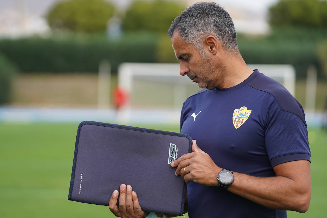 Gomes apunta que «los resultados malos» del Almería «han sido por lo que nosotros no hemos hecho»