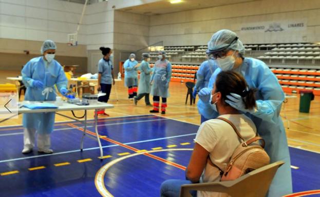 La 'rebelión' de los pueblos: piden más test, cribados y datos actualizados