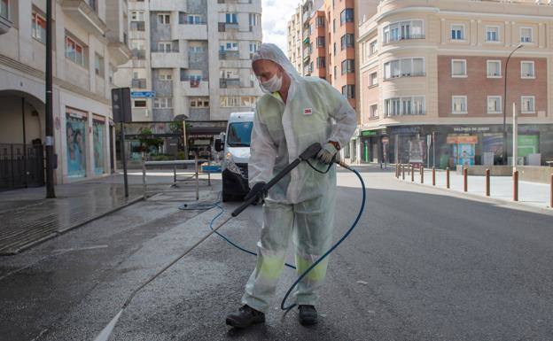 Más de un millar de contagios en los últimos tres días en la provincia y los hospitalizados se disparan con 45 más en 24 horas