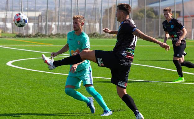 El CD El Ejido se ausenta en el primer y en el último minuto en Lorca