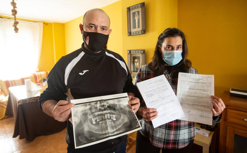 Sin sonrisa 'Profidén' y endeudados hasta los dientes