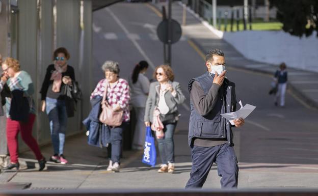 Una investigación encuentra la respuesta a por qué hay personas con Covid-19 que no presentan síntomas