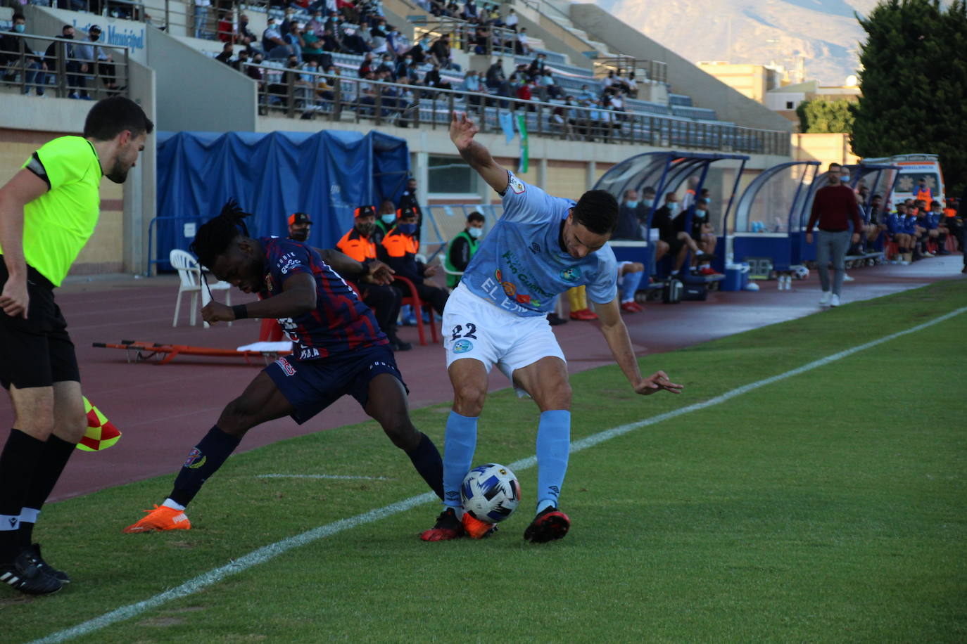 El CD El Ejido se hace con los tres puntos a base de 'zapatazos'