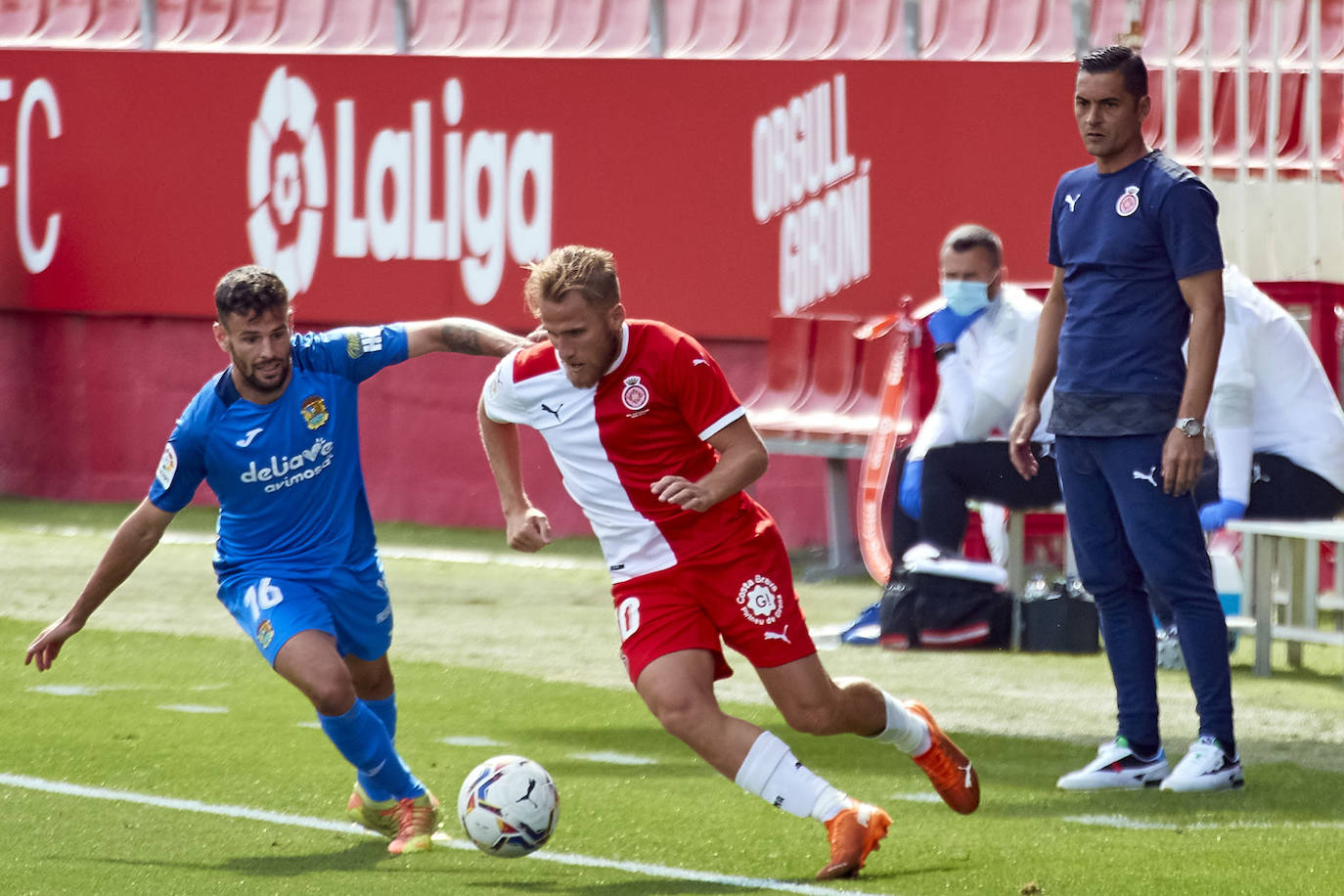 El Girona, ya en Almería, deja en casa a Kebé que dio positivo en Covid-19