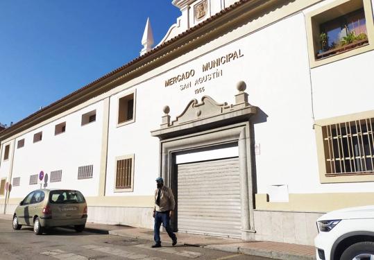 Motril renueva el mercado e instala energía solar con obras valoradas en 800.000 euros