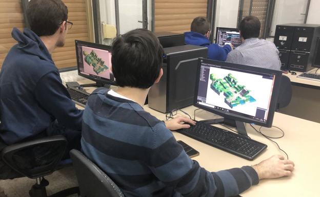 El alcalde garantiza el futuro de la Universidad Popular tras la suspensión de este curso