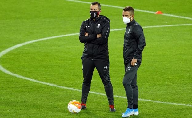 Diego Martínez, aislado en Granada por Covid-19