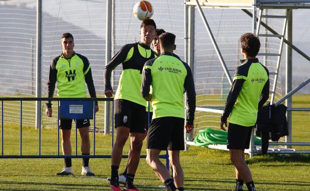 Puertas, Nehuén o Pepe, nuevas opciones para un lateral diestro maldito