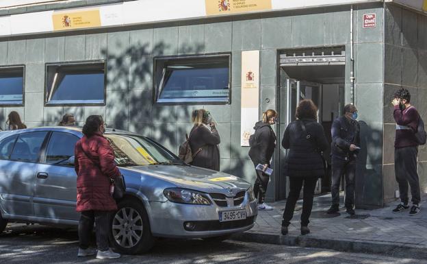 El paro continúa subiendo en Granada pese a la mejoría en la creación de empleo