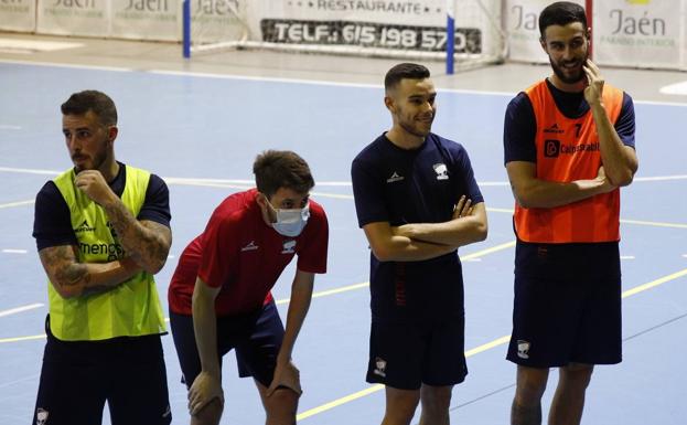 Mengíbar FS prepara su debut liguero ante el Alzira FS