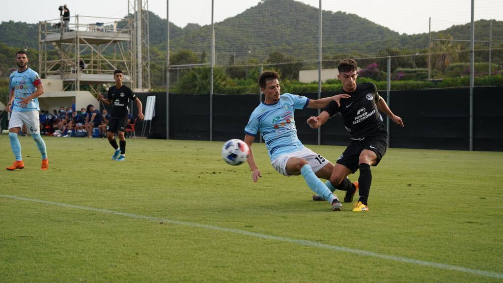 UCAM y CD El Ejido, pulso entre la mejor zaga y la delantera con más gol