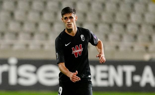 Pepe Sánchez disputó 89 minutos en el triunfo del Granada CF ante el Nicosia