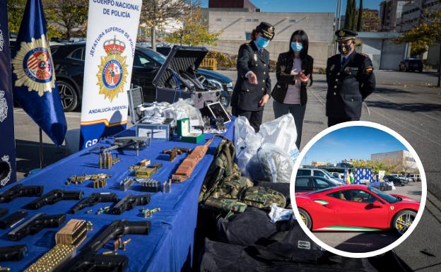 Cuatro heridos al chocar un tráiler contra varios coches en la A-92 en Granada