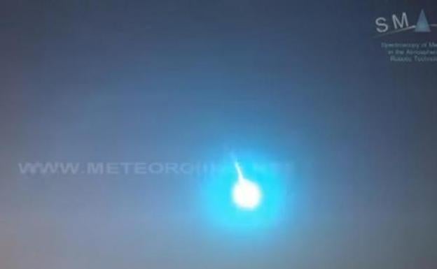 Una espectacular bola de fuego cruza Andalucía de madrugada a 227.000 kms/h