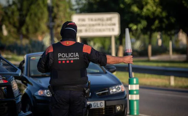 Los mossos ponen hasta nueve sanciones a dos conductores de autobús de Jaén