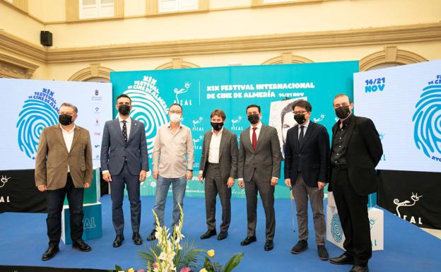 Enrique Iznaola, director de Fical: «Es el festival más complejo pero también el más interesante»