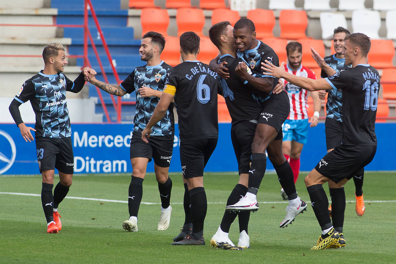LaLiga 'manda' a la UD Almería ¡a jugar! cada tres días