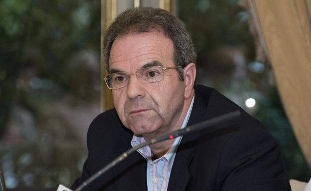 «La generación que levantó España no merece el silencio al que la han arrojado»