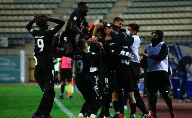 La paciencia del Recreativo puede con las prisas del CD El Ejido