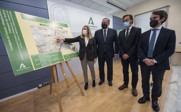 El taxi a demanda en Granada comienza a funcionar con la conexión de 10 pueblos con sus cabeceras de comarca